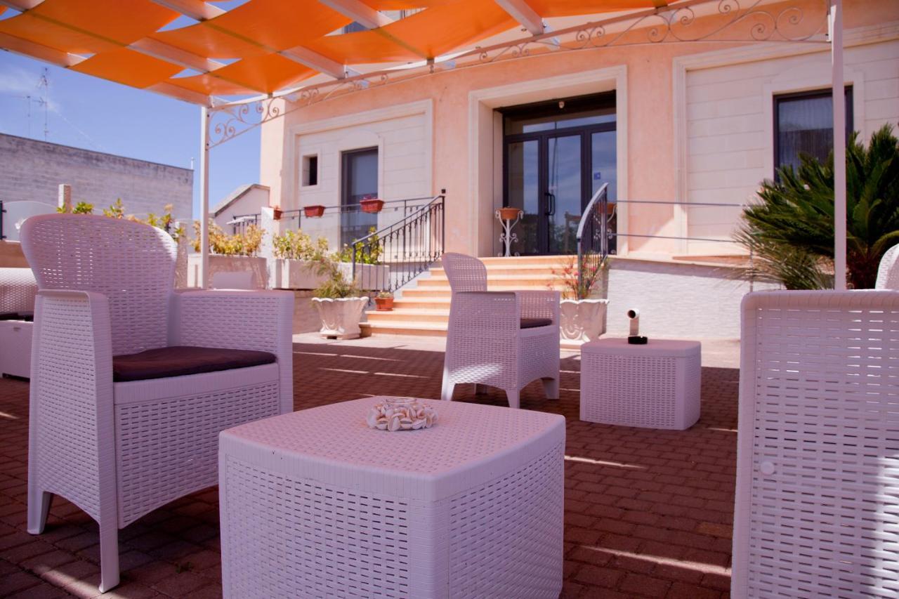 B&B Kalinifta Residence Carpignano Salentino Bagian luar foto