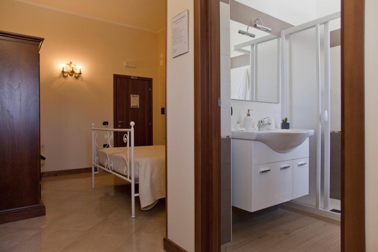 B&B Kalinifta Residence Carpignano Salentino Bagian luar foto