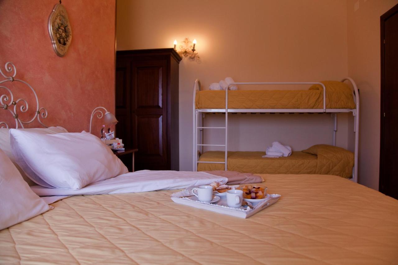 B&B Kalinifta Residence Carpignano Salentino Bagian luar foto