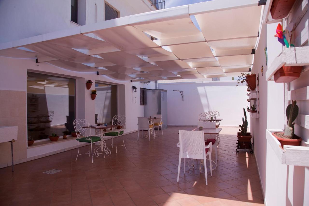 B&B Kalinifta Residence Carpignano Salentino Bagian luar foto