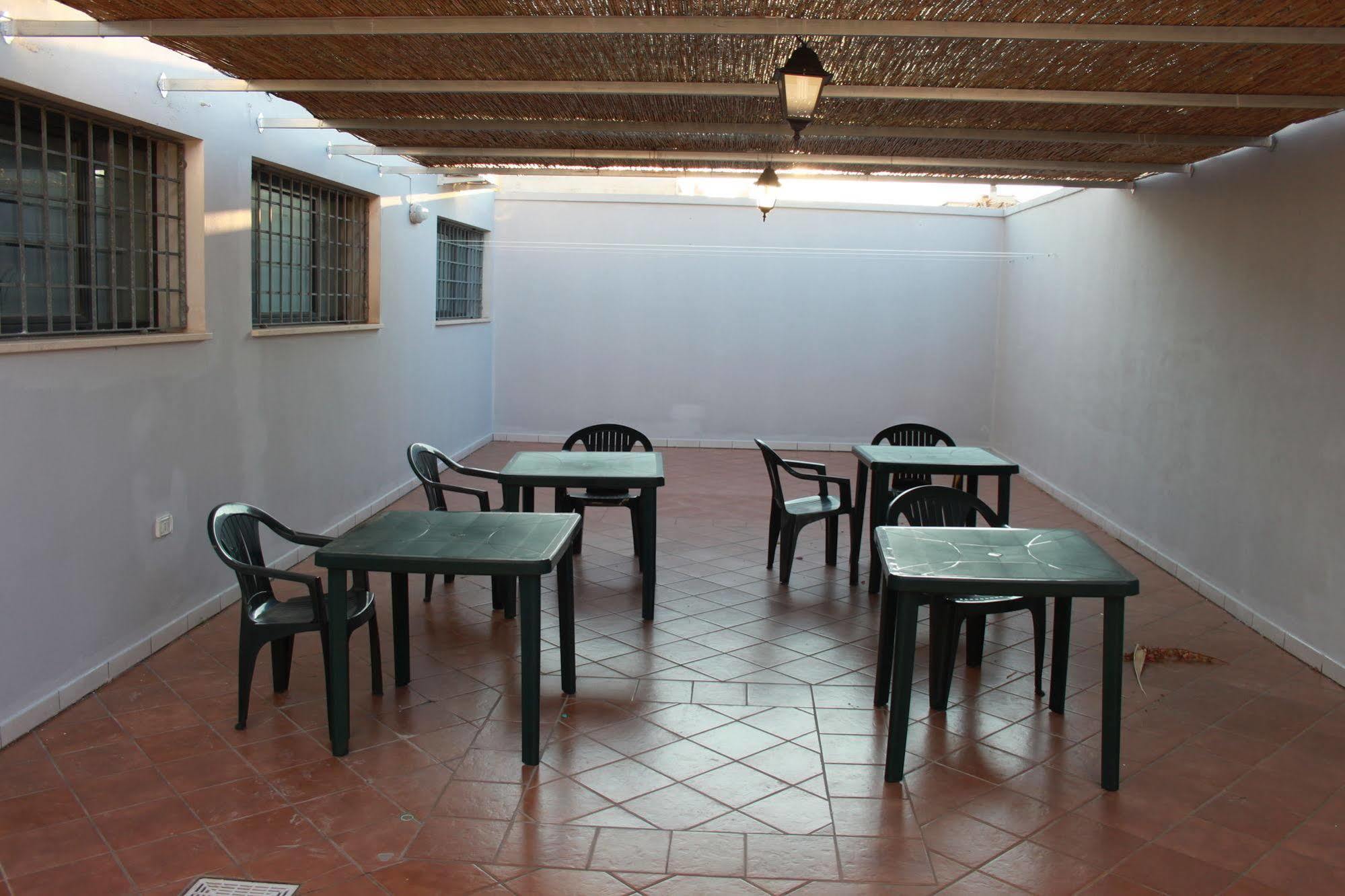 B&B Kalinifta Residence Carpignano Salentino Bagian luar foto